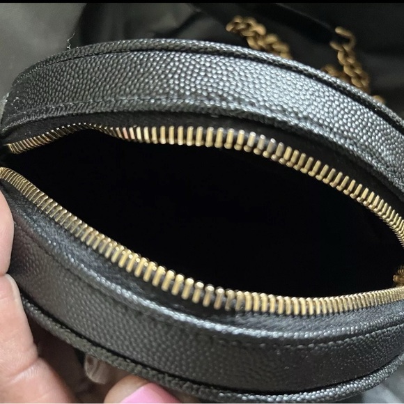 Handbags - Compact Black Crossbody Bag with Pebbled Texture and Gold Zipper